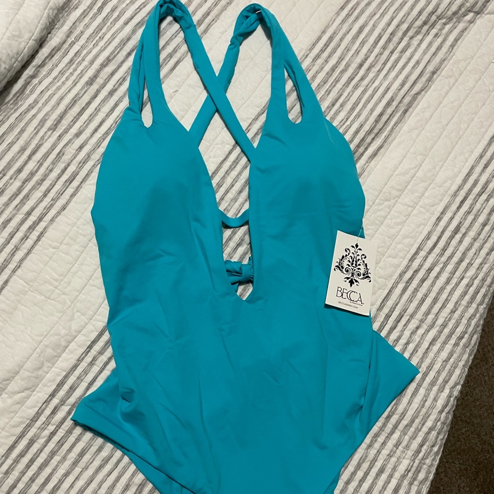BECCA womens swimsuit size large